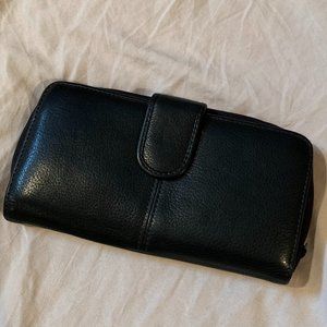 Vintage Buxton Black Leather Wallet